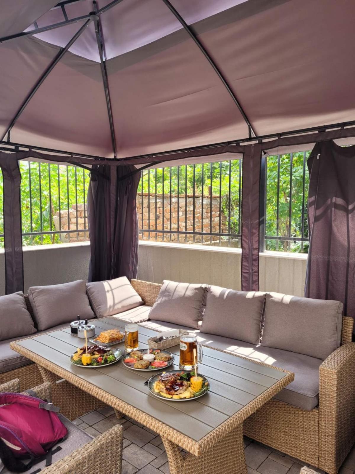The House - Central Boutique Apartments 丘斯滕迪尔 外观 照片
